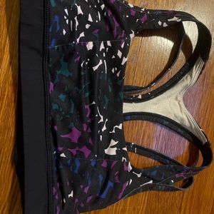 lulu lemon sports bra